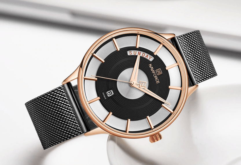 Minimalist Stainless Steel Analog Quartz Watch for Men