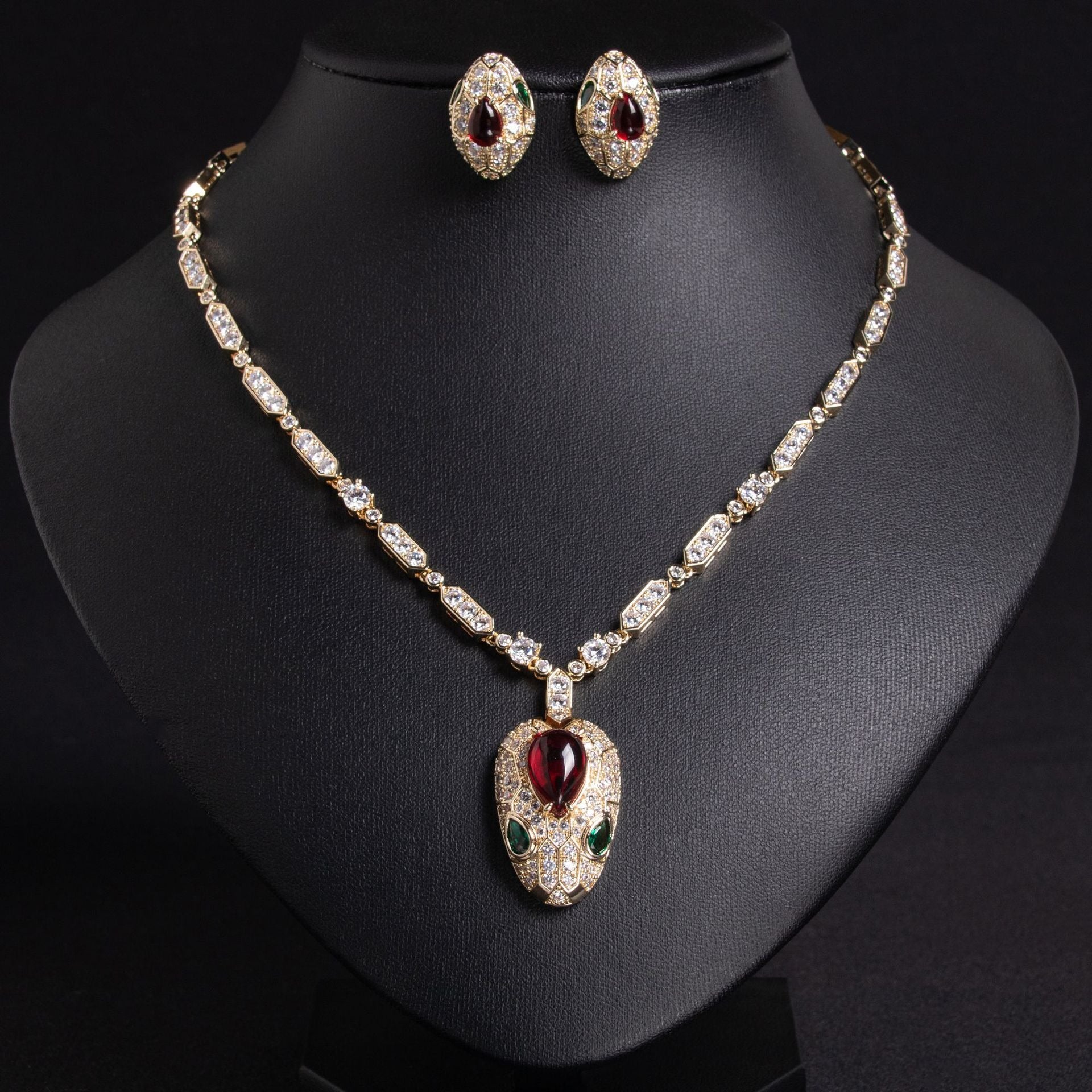 Little Spirit Snake Pendant Necklace in S925 Silver and Zirconia