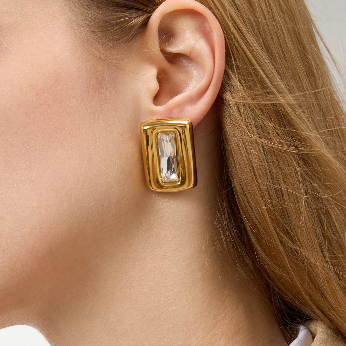 Square Cubic Zirconia Stud Earrings in 18K Gold Plated Titanium