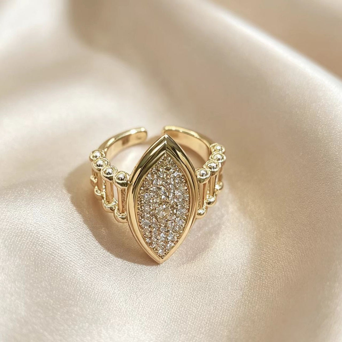 Adjustable Water-Drop Geometric Ring with Diamond Accents