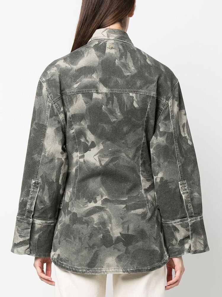 Women's Grey Camouflage Button-Front Utility Flap Pocket Jacket - Image 2