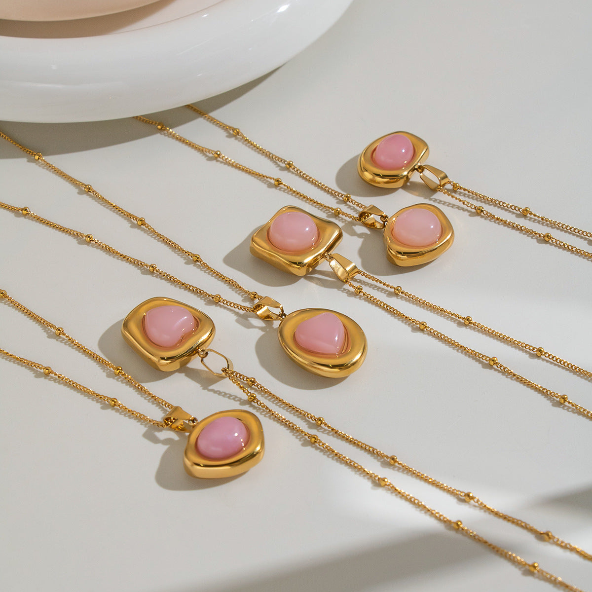 Natural Stone High-end Necklace With An 18K Gold Pendant