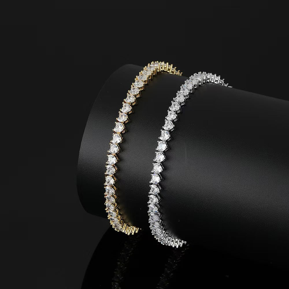 Womens Zircon Brass Peach-Heart Necklace