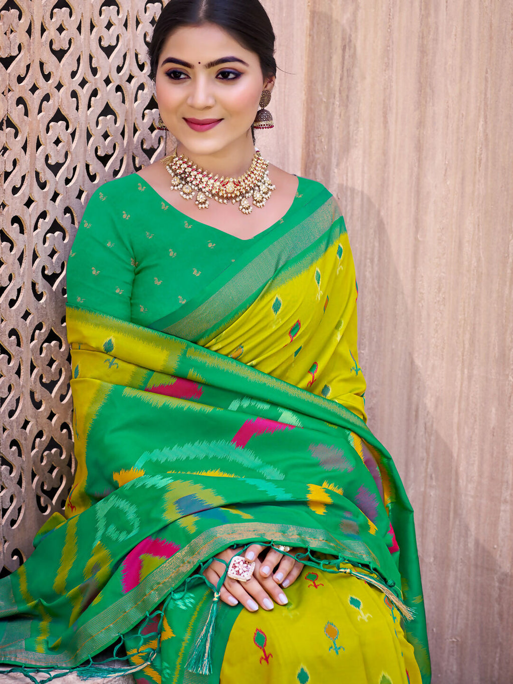 Light Green Pochampally Silk Saree with Matching Blouse Piece