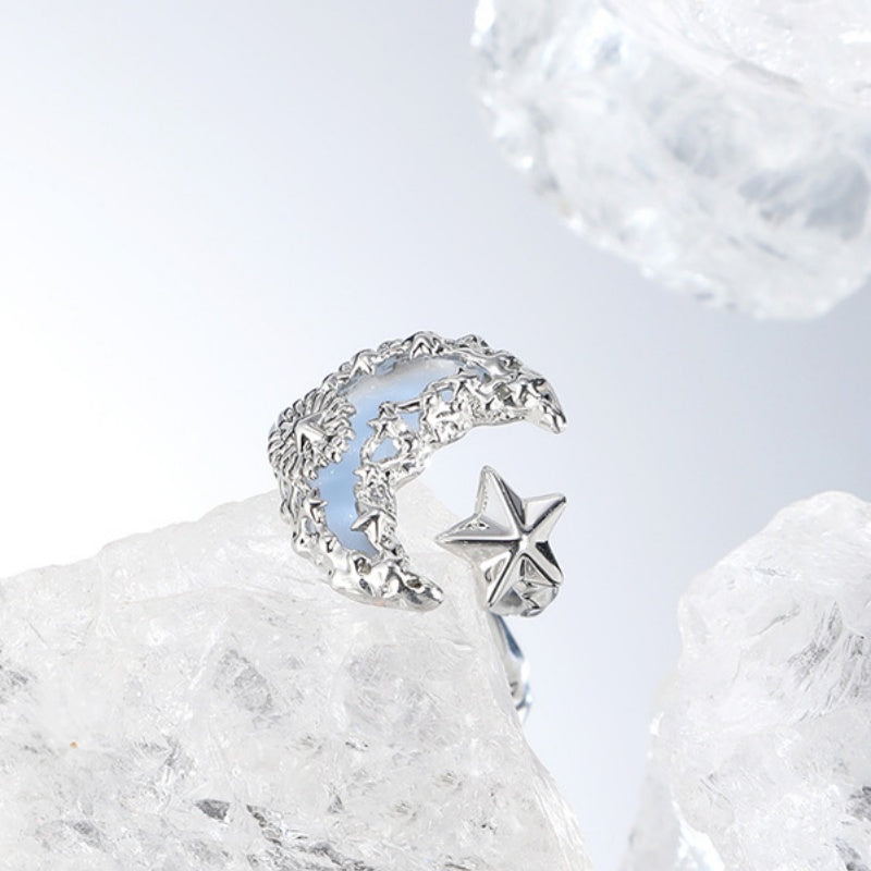 Lava Blue Moon Geometric Ring – Light Luxury Statement Jewelry