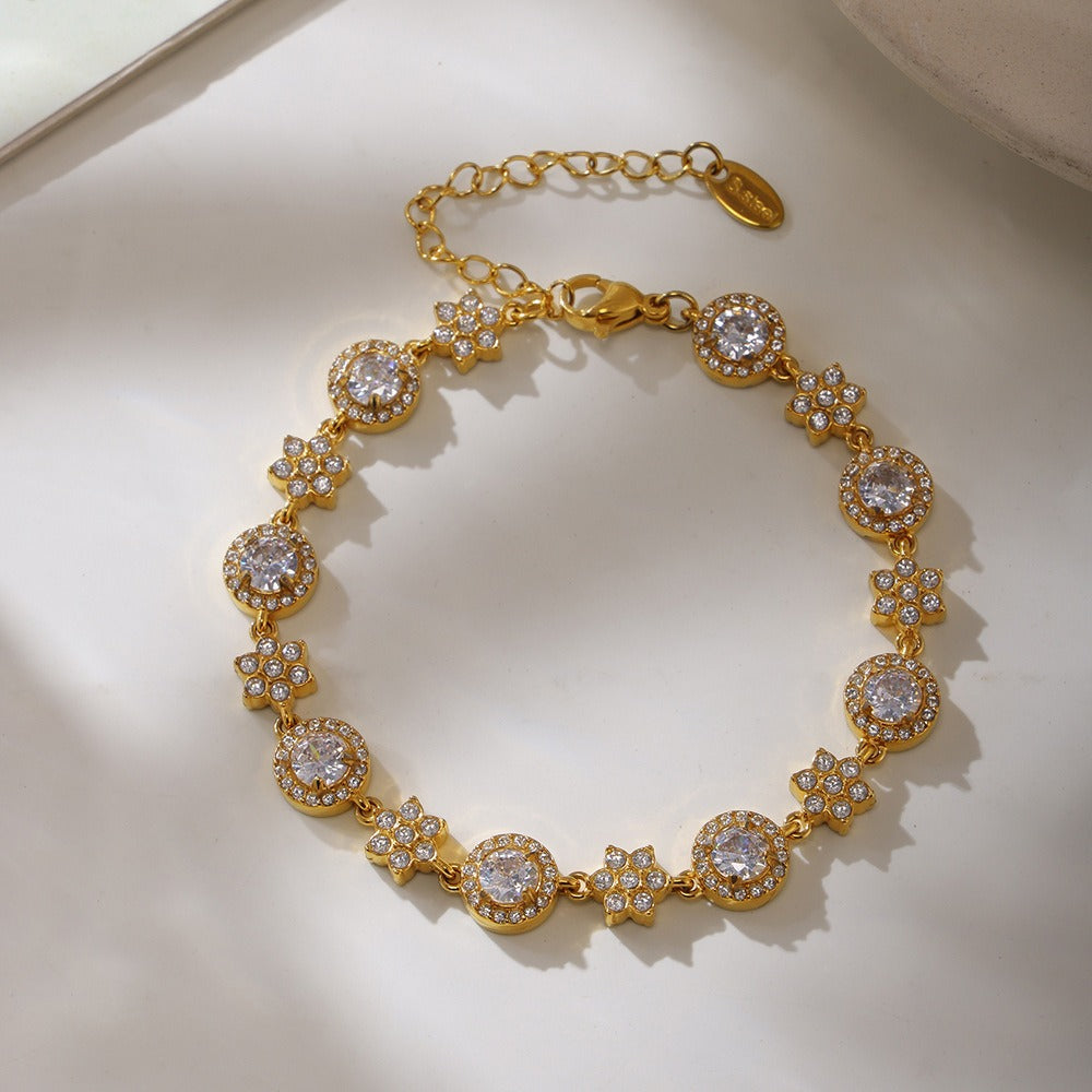 18K Gold Six-Leaf Flower and Circle Design Beautiful Dazzling Bracelet