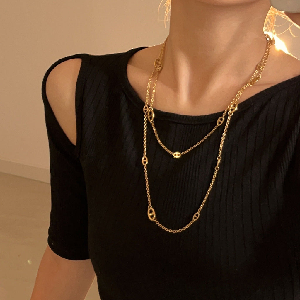 18K Gold Plated Titanium Steel Pig Nose Statement Necklace