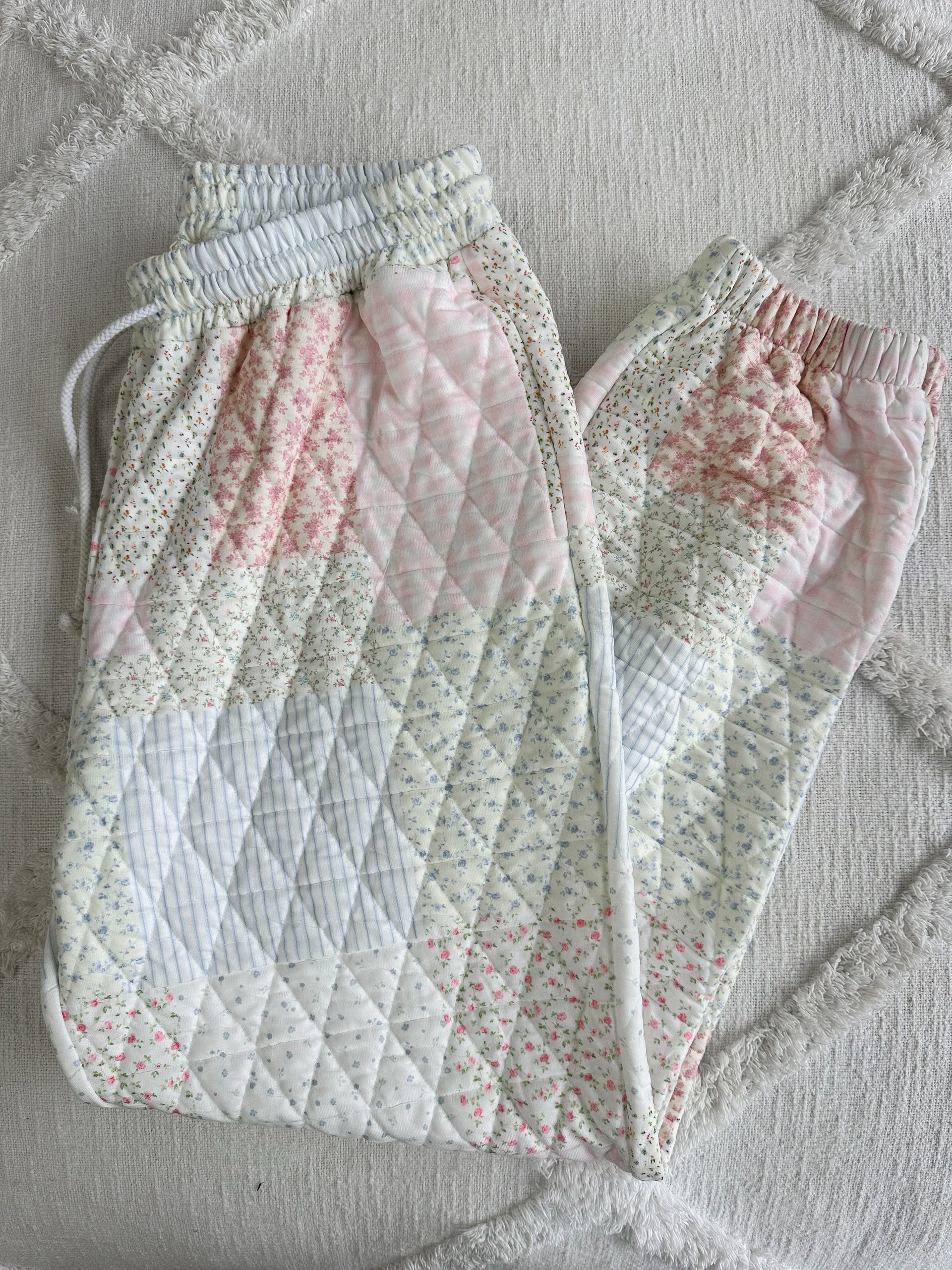 Quilted Pastel Joggers - Comfortable Unisex Athleisure Pants