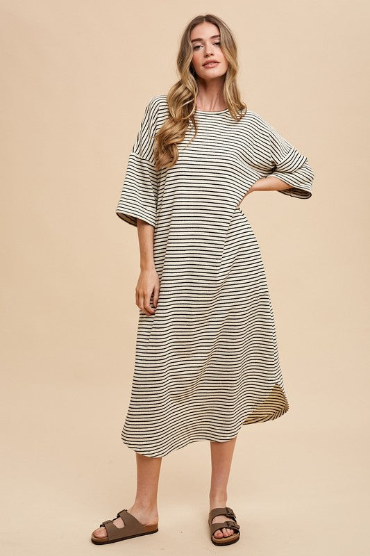 Minimalist Striped Round Neck Midi Dress in Knit Fabric