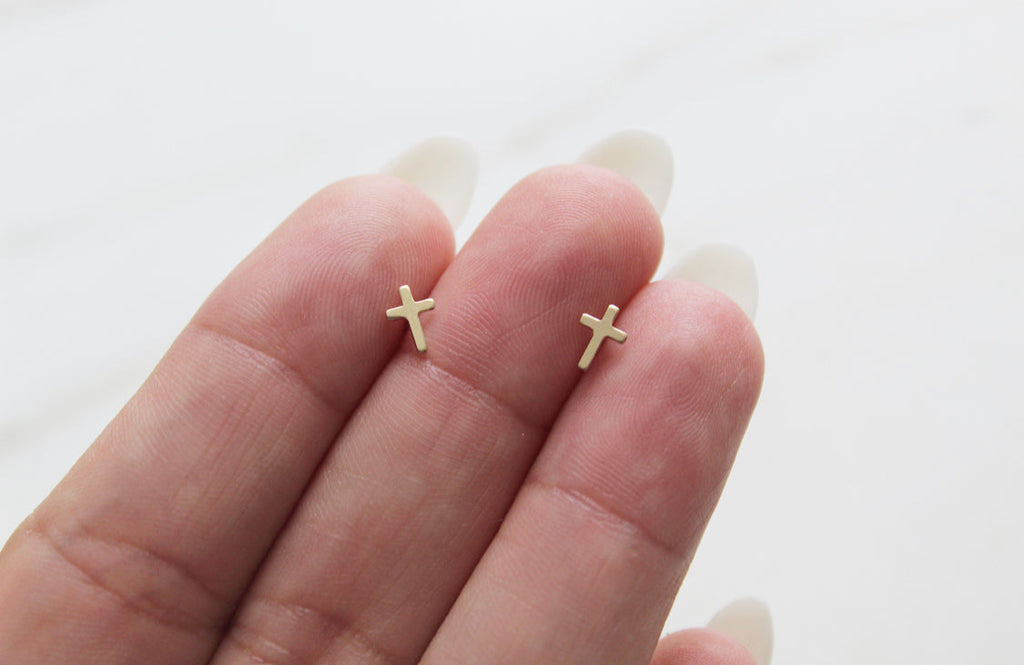 Cross Studs in 14k Gold