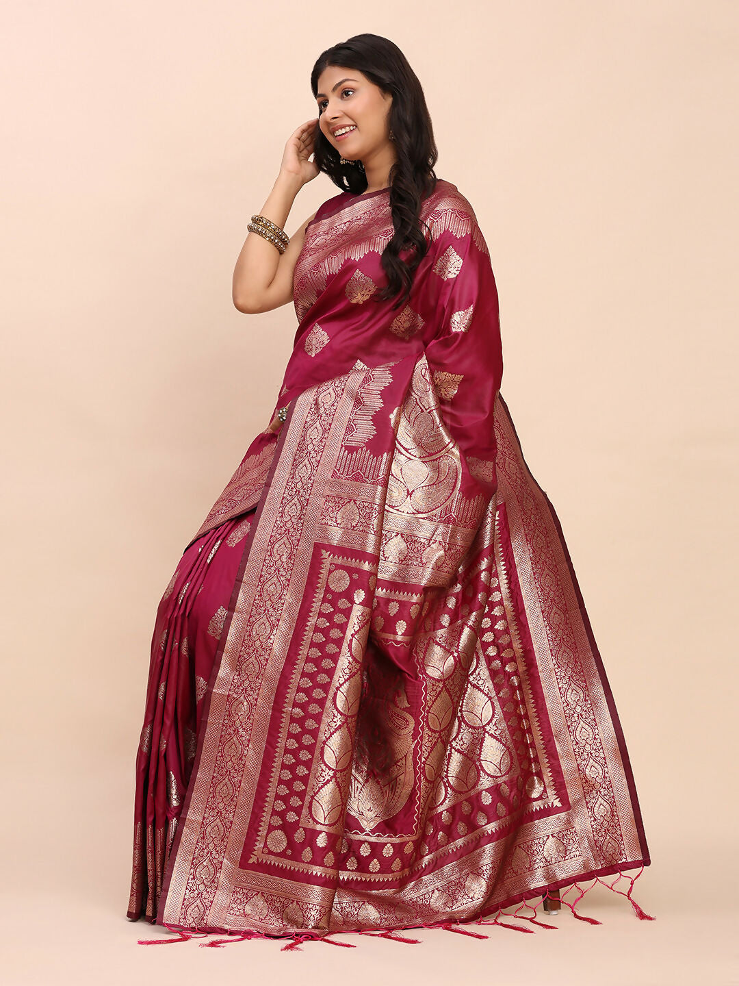 Shree Shyam Fashion Banarasi Silk Magenta Saree