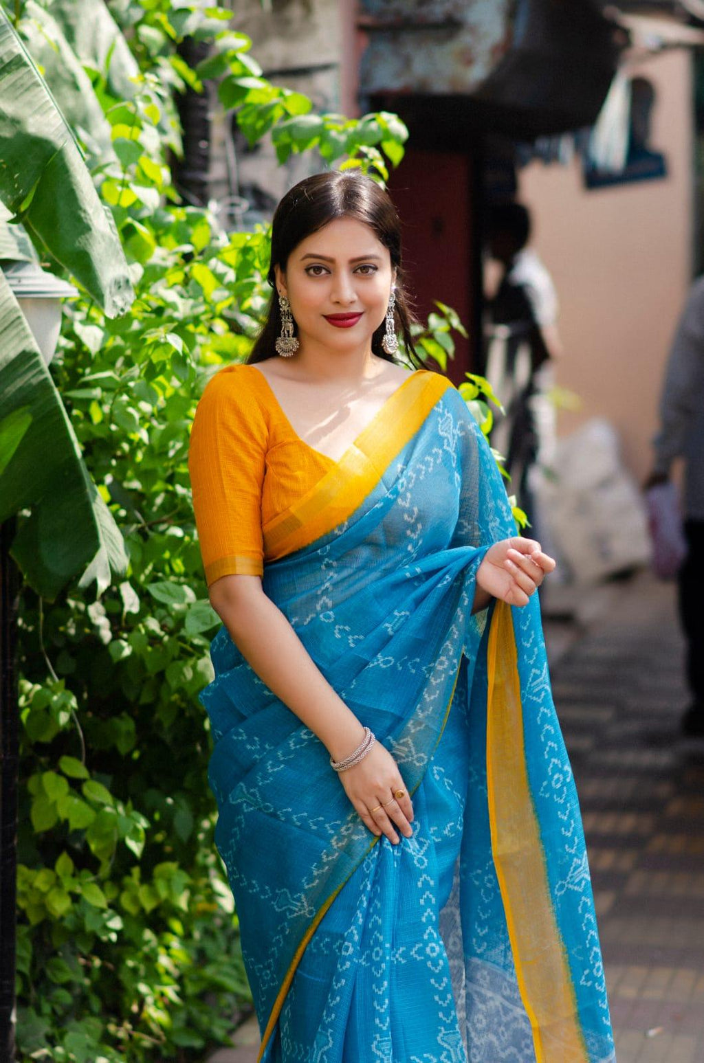 Rama Polycotton Saree with Ethnic Motifs and Unstitched Blouse
