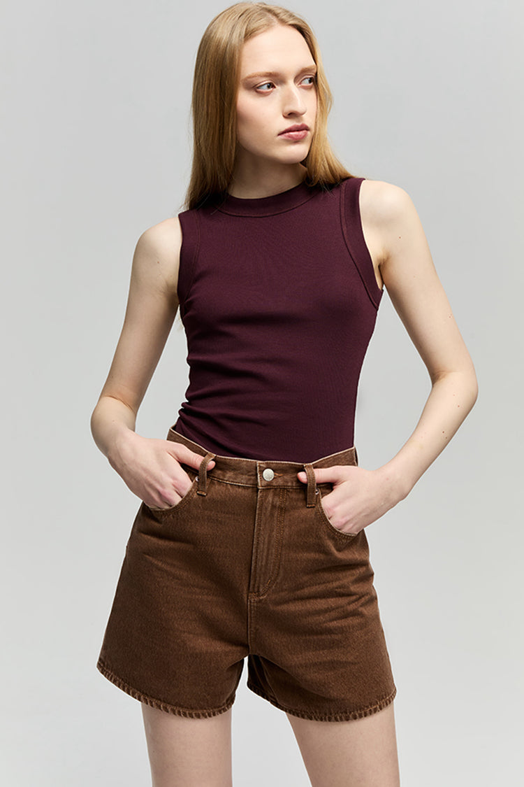 High-Rise Buckle Shorts in Brown Sugar