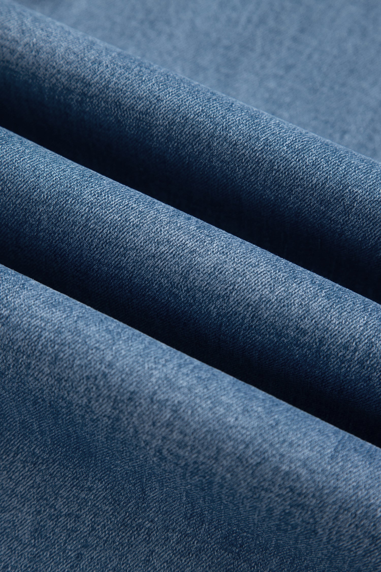 Solid Studded Side Seam Ankle Length Jeans