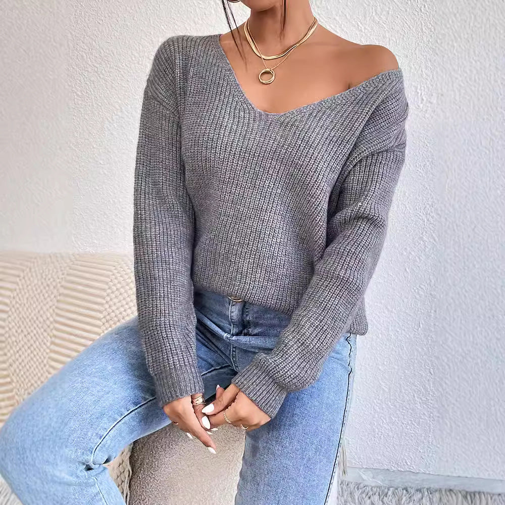 Women's Backless V-Neck Knit Sweater - Streetwear Pullover