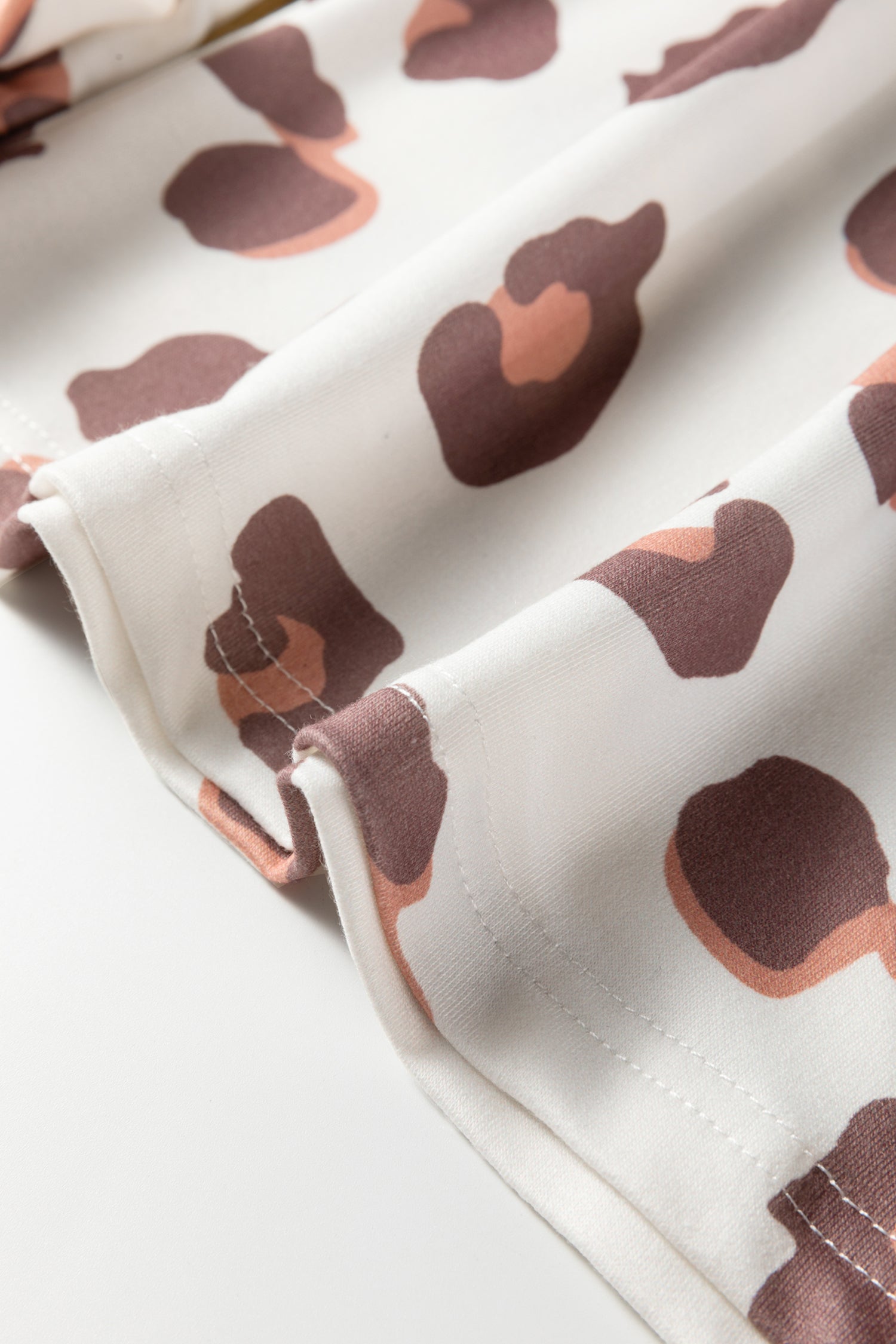 Beige Drawstring Leopard Print Patch Pocket Loose Pants