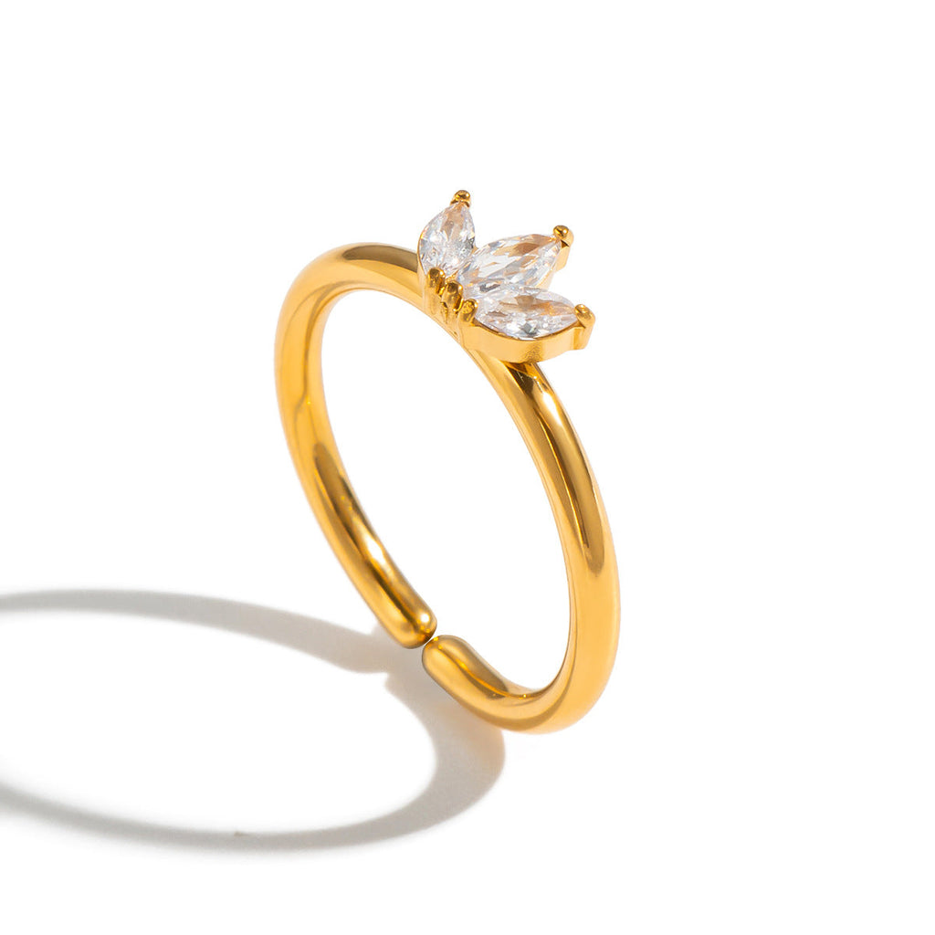 Zircon Niche And Sophisticated Finger Ring