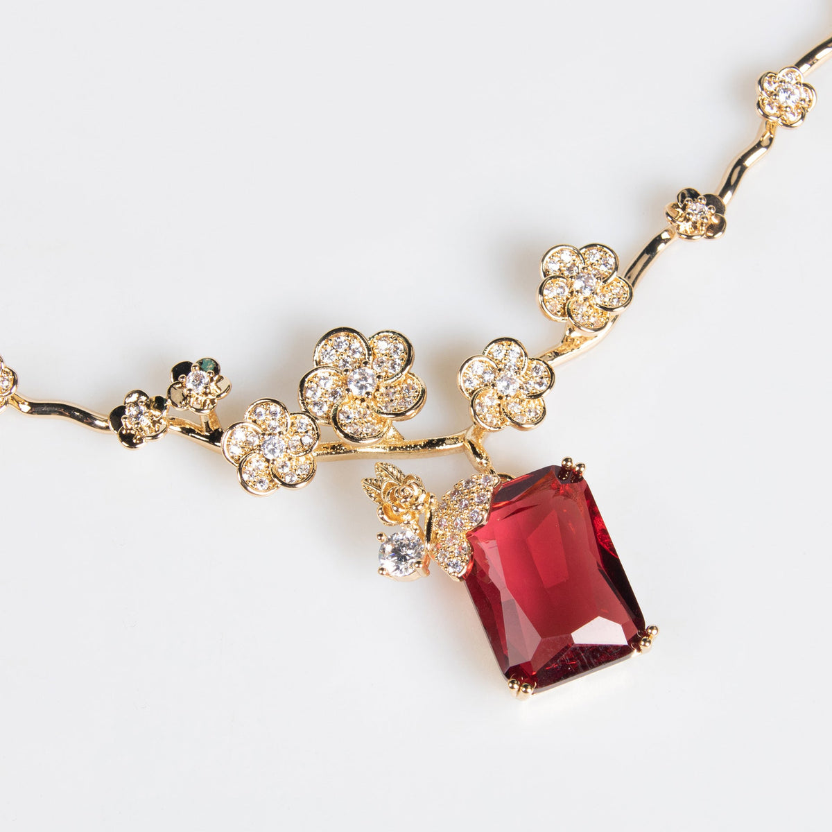 European And American New Ruby Necklace Earrings Suit Simple Joker Fashion Square Zircon Necklace Clavicle Chain Wholesale