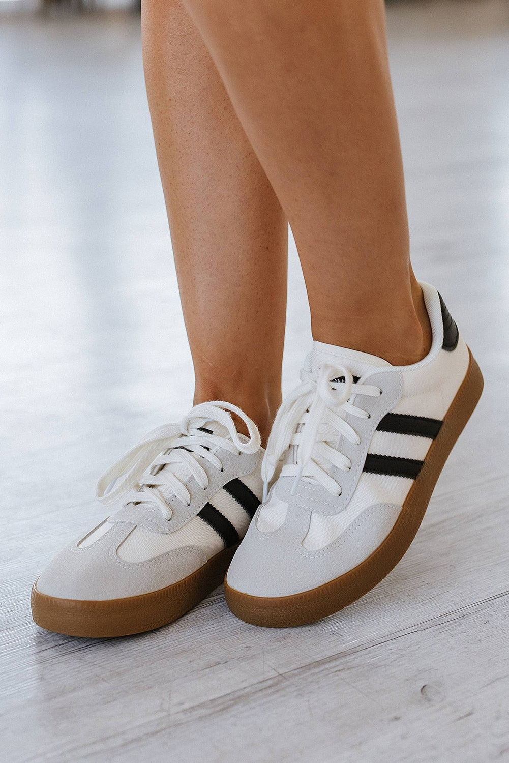 White Striped Lace Up Flat Sneakers Casual Retro Tennis Shoes - Image 10