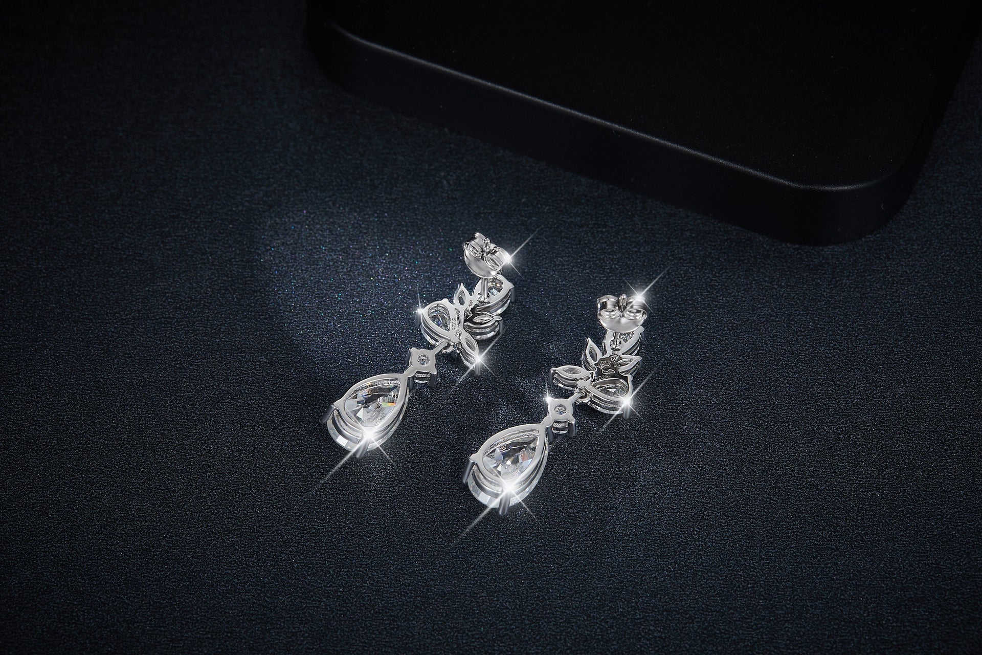 S925 Sterling Silver Pear Cut Moissanite Floral Cluster Drop Earrings