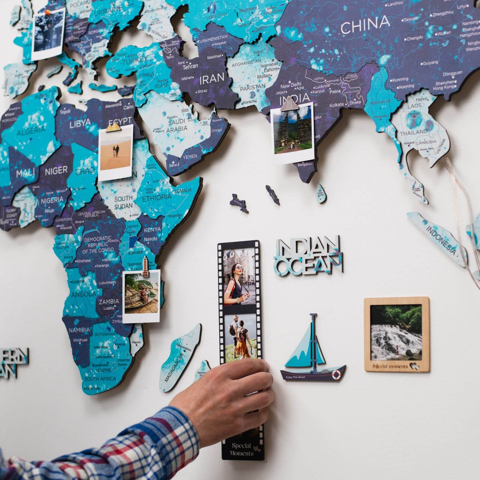 3D LED Luminous Wooden World Map 3.0 Ocean Interactive Wall Art