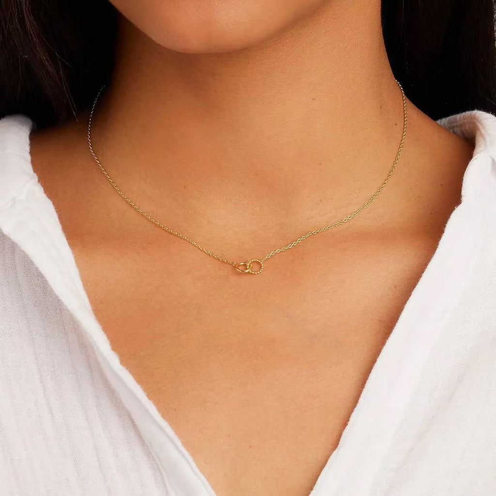 Fashionable And Personalized Round Double-ring Pendant