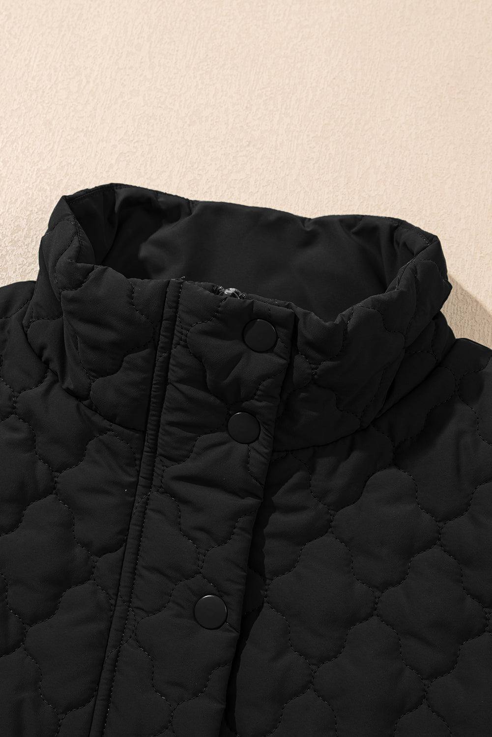 Women's Quilted Zip-Up Snap Button Vest - Relaxed Fit Outerwear