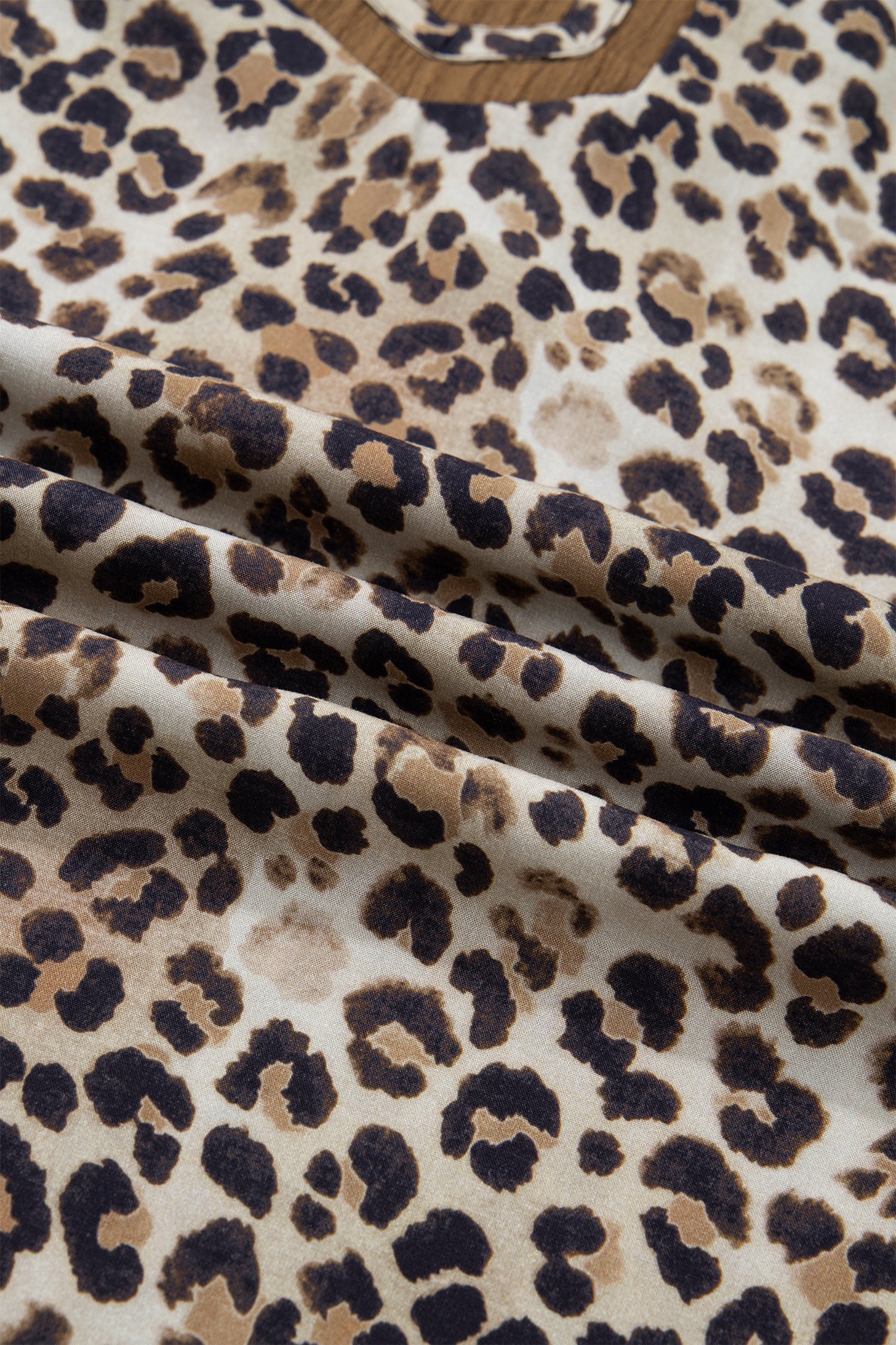 Leopard Crinkled V-Neck Blouse | Viscose Short Sleeve Top