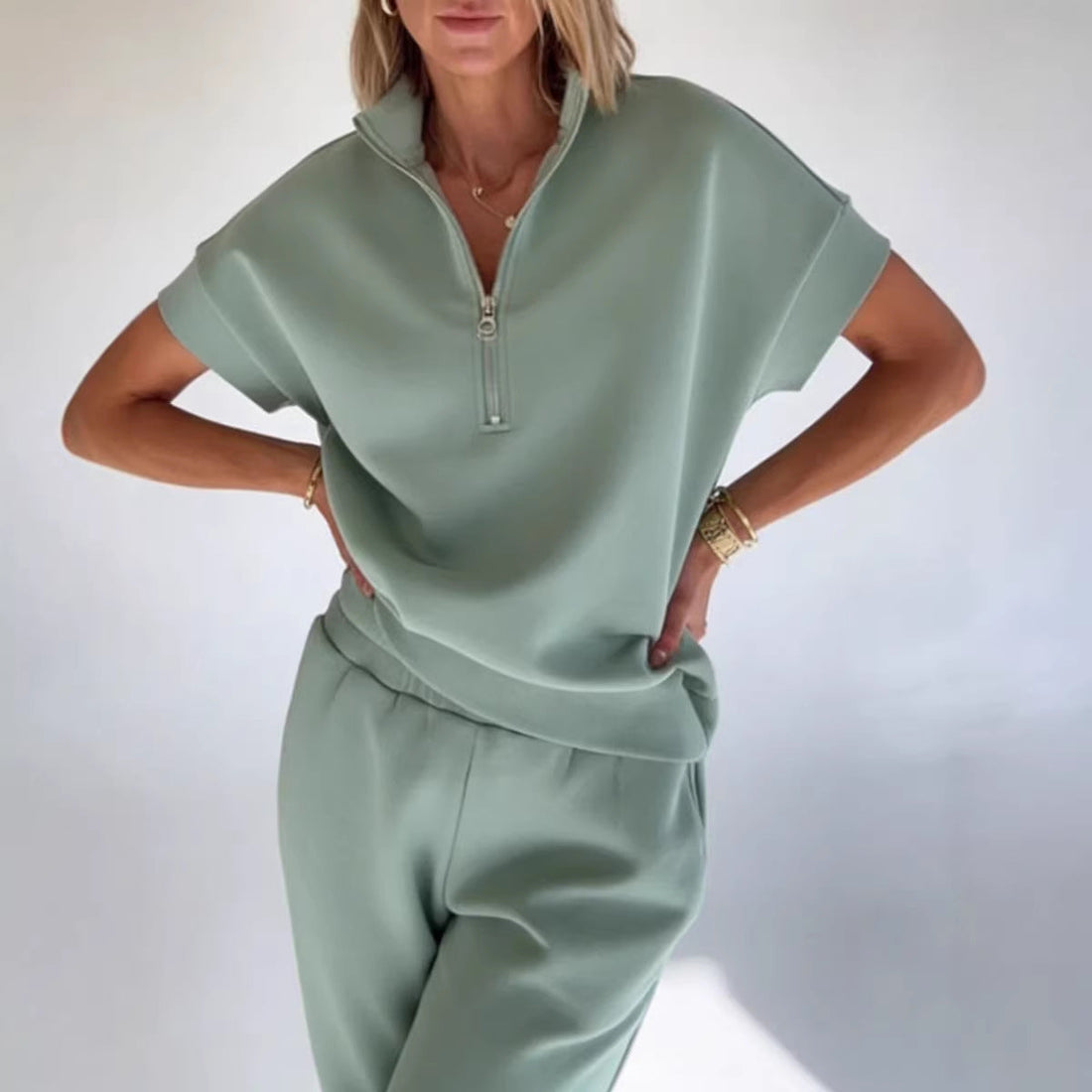 Short Sleeve Quarter Zip Top and Jogger Pants Set - Image 4