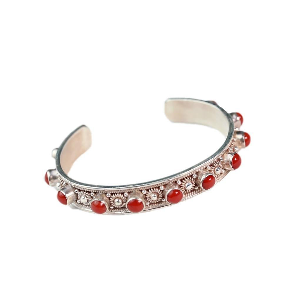 Yan Ran Nepalese Handmade Vintage Sterling Silver Inlaid Gemstone Turquoise Bracelet Personality Opening Silver Jewelry