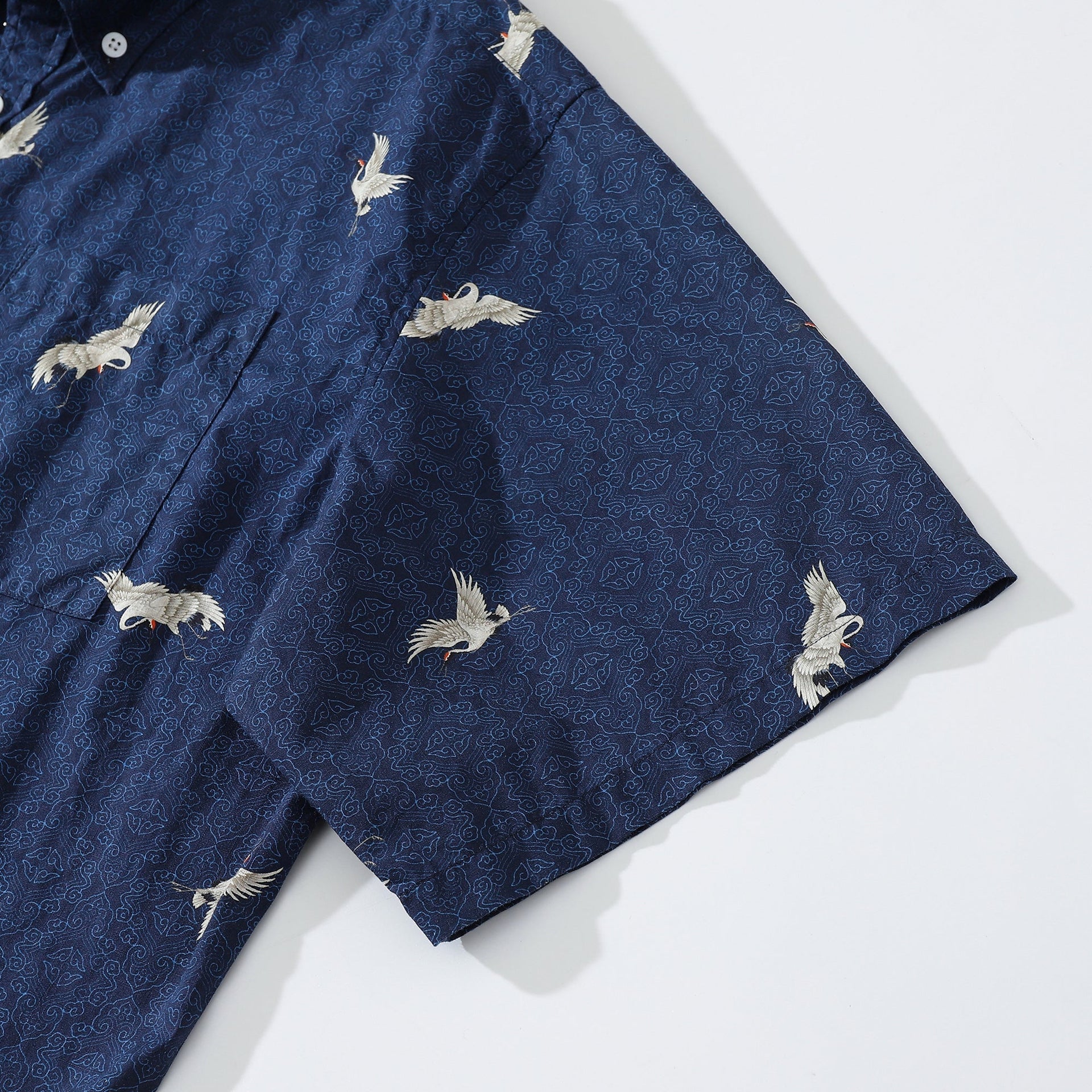 Men's Flying Crane Print Hawaiian Button Down Shirt - Blue