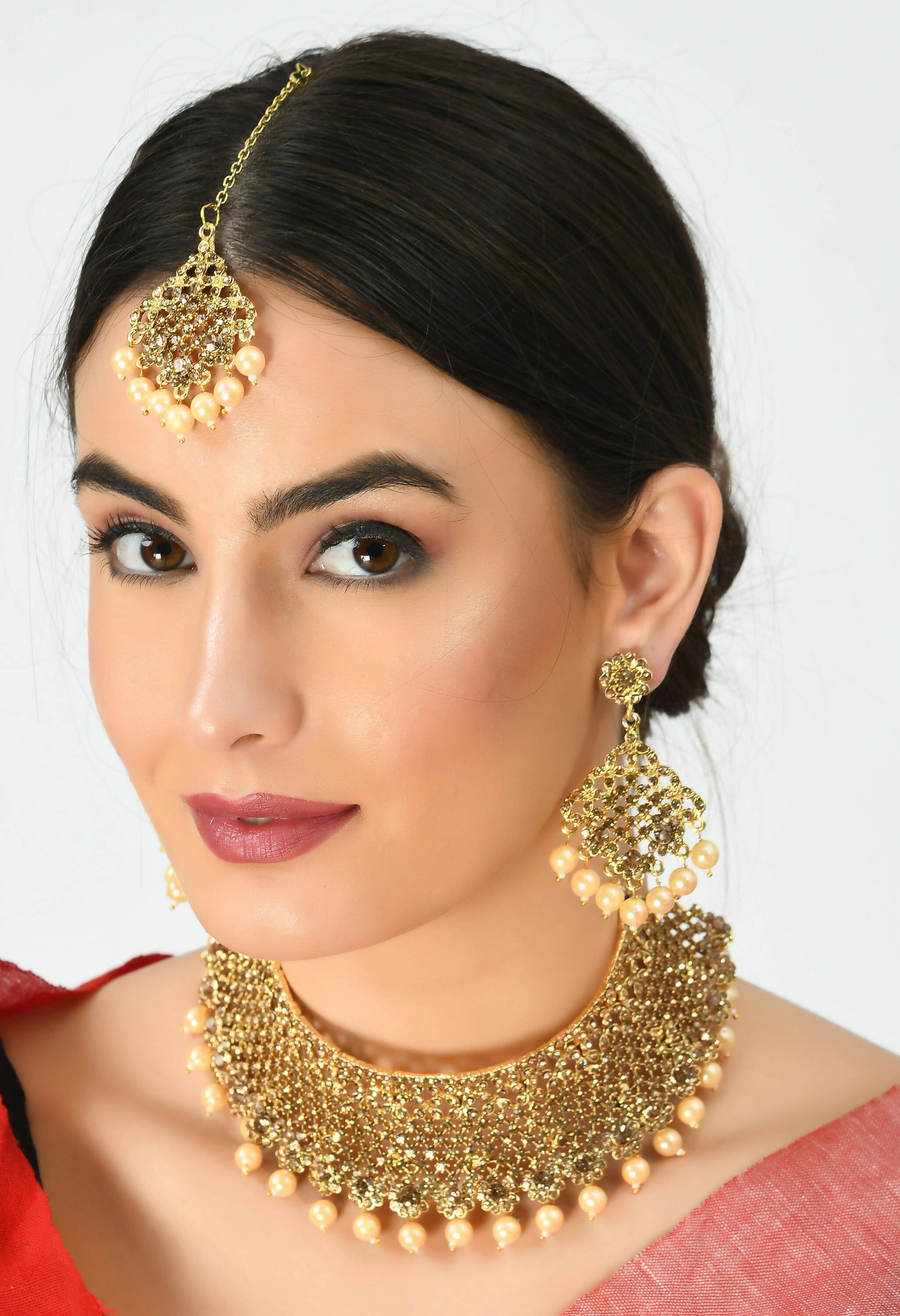 Traditional Rajwadi Heavy Golden Choker Necklace Statement Set