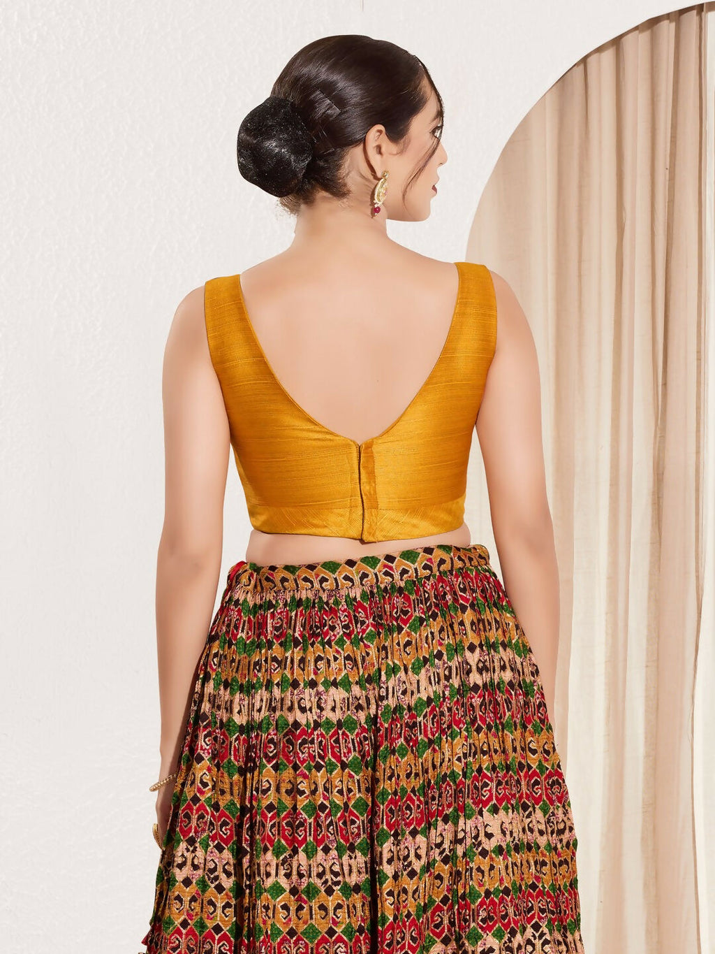 Joban Fashion Mustard Mulberry Silk Padded Blouse With Round Neck Sleeveless