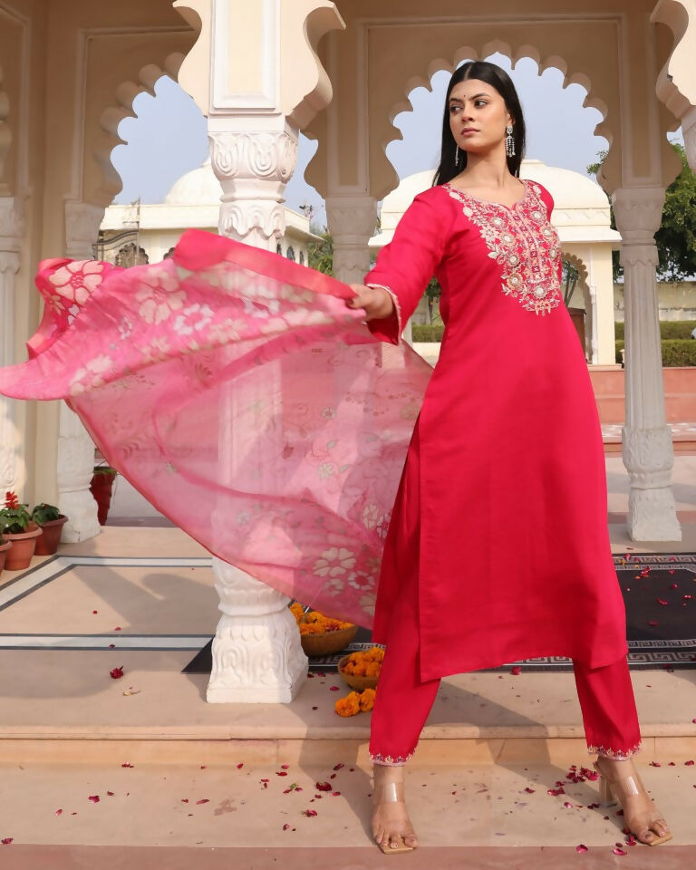 Women's Pink Cotton Silk Floral Print Kurta Set with Hand Work