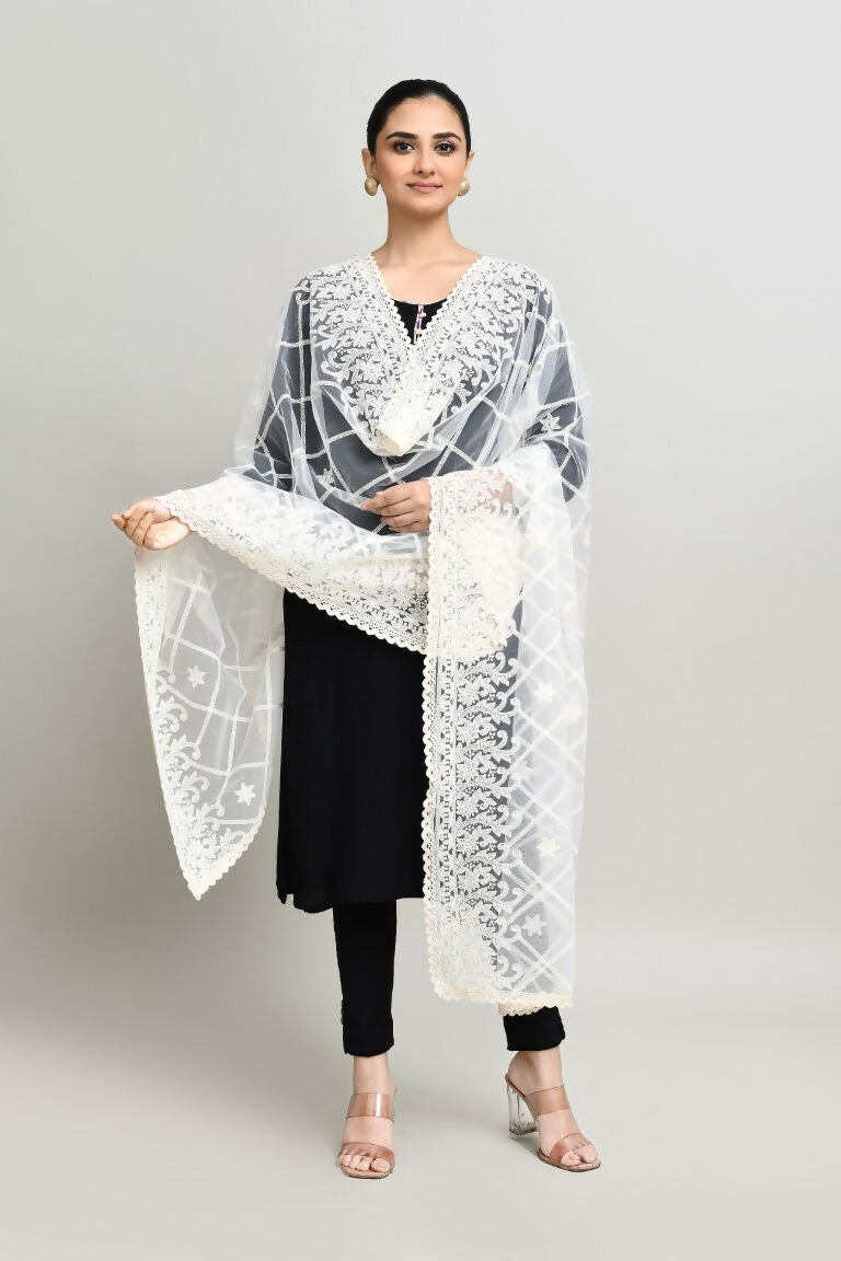 White Cotton Pakistani Karanchi Dupatta with Intricate Embroidery