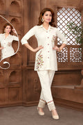 Beige cotton 2-piece kurta set for women with classic silhouette
