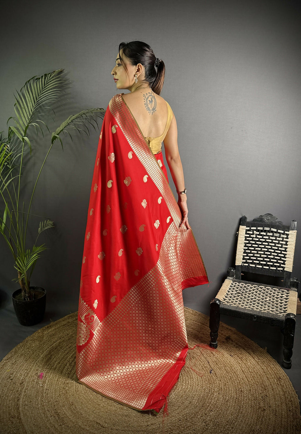 Red Banarasi Soft Lichi Silk Paisley Pattern Saree