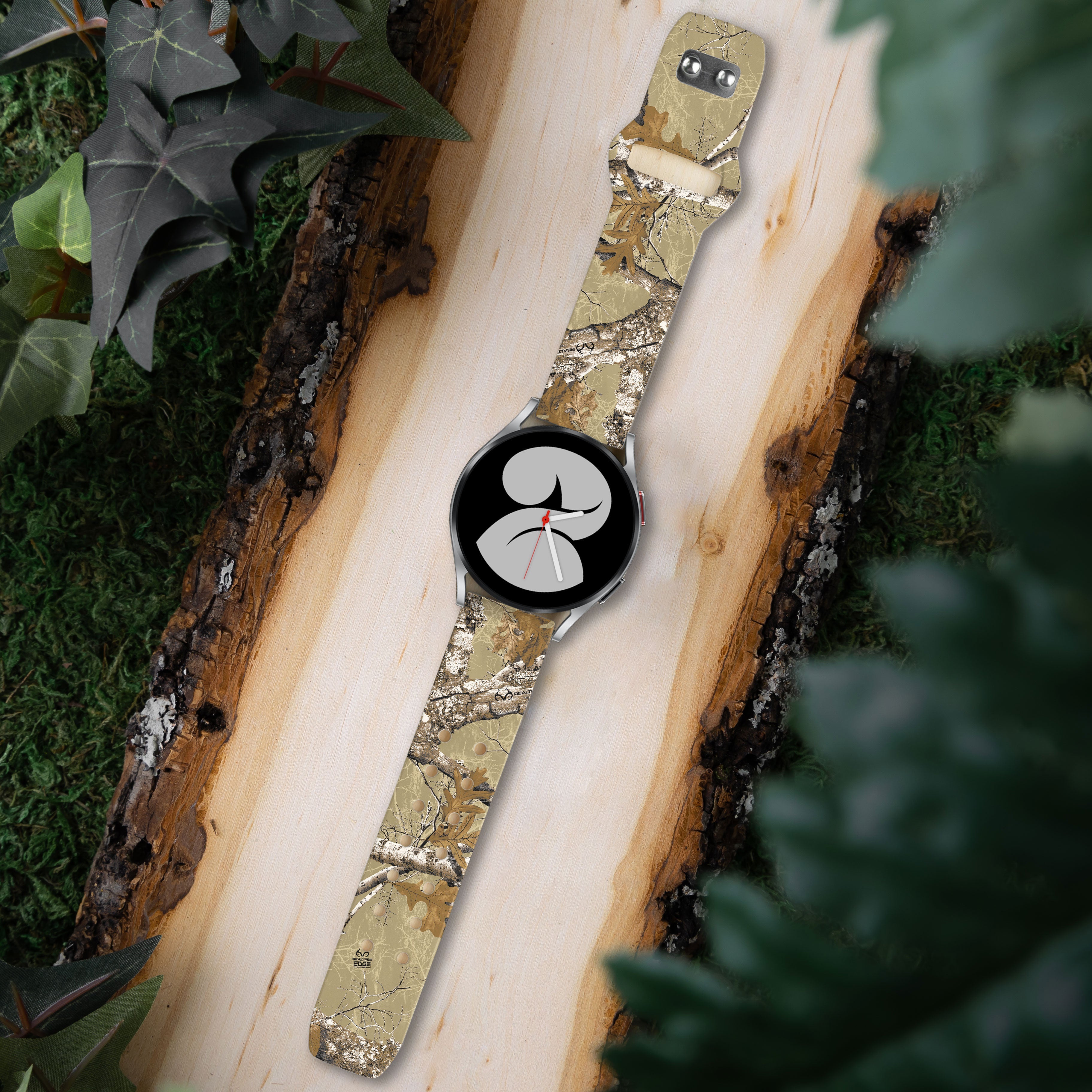 Realtree Edge HD  Watchband for Samsung, Garmin, Fossil, and More for Samsung, Garmin, Fossil, and More