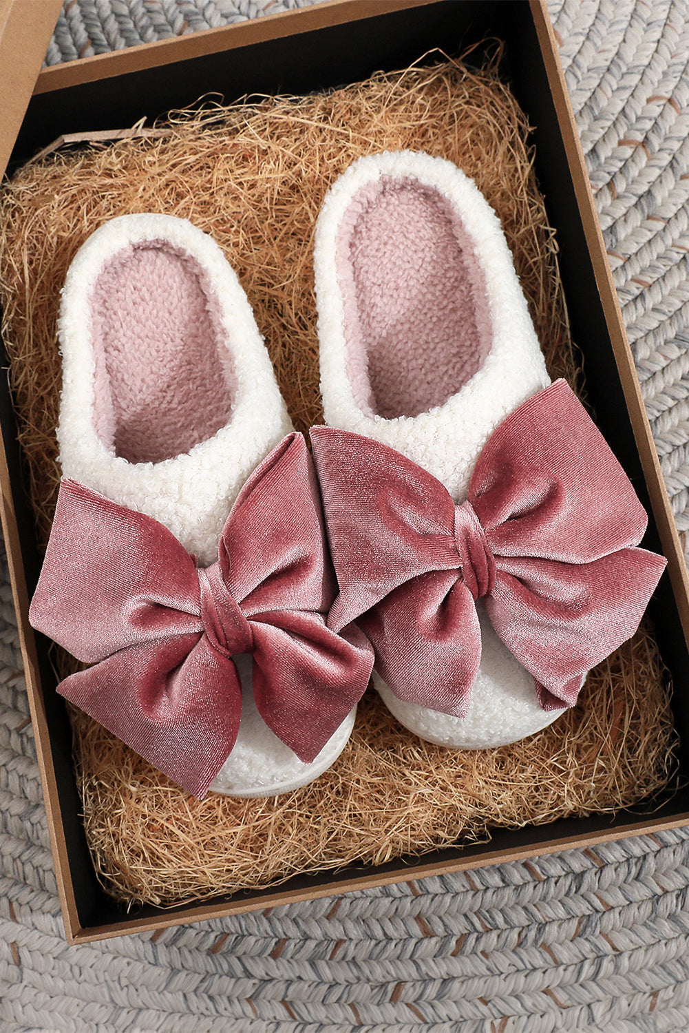 White Cute Bow Fuzzy Home Slippers