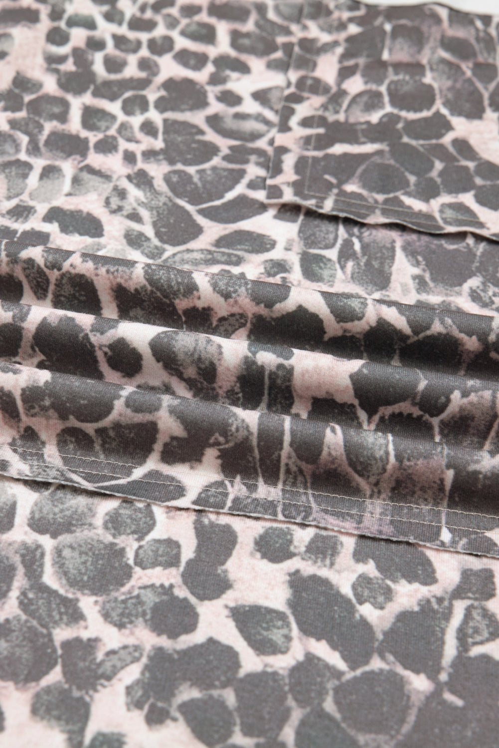 Plus Size Leopard Patch Pocket Drawstring Pants