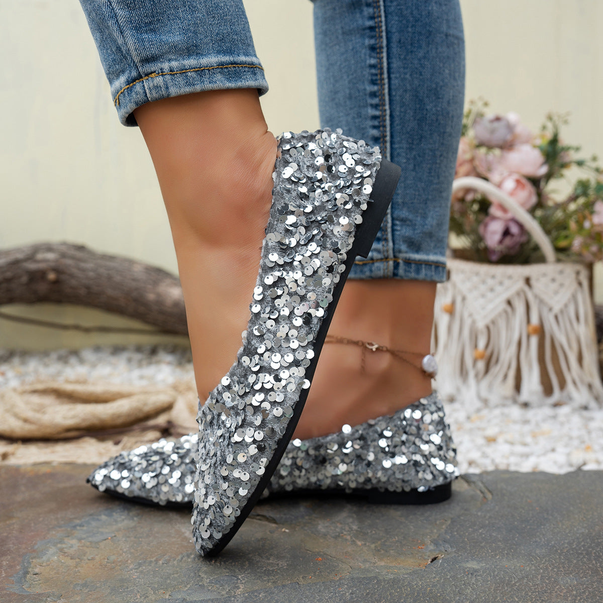Women’s Black Sequin Pointed-Toe Flats Comfortable Casual Shoes