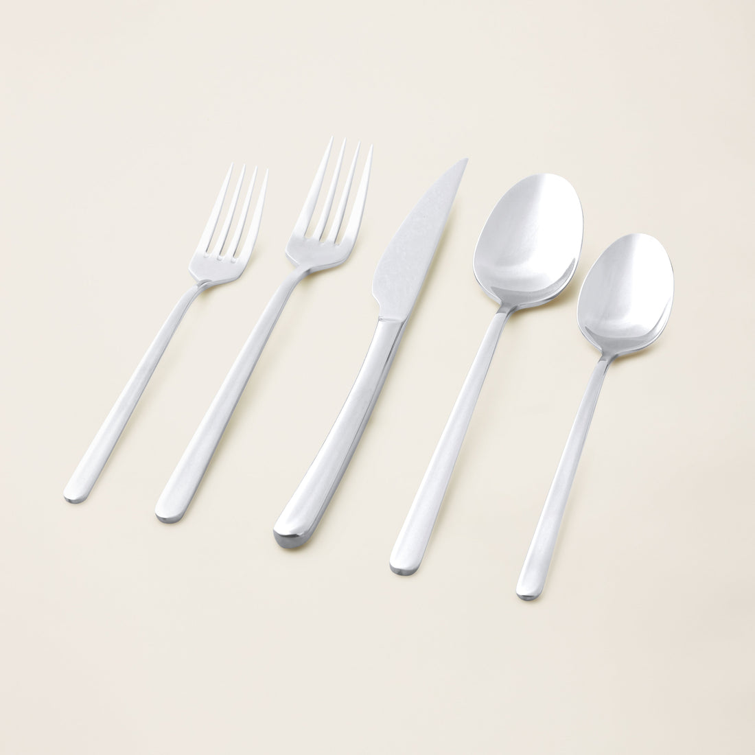 Emilia 20-Piece Stainless Steel Flatware Set in Silver or Gold - Image 5