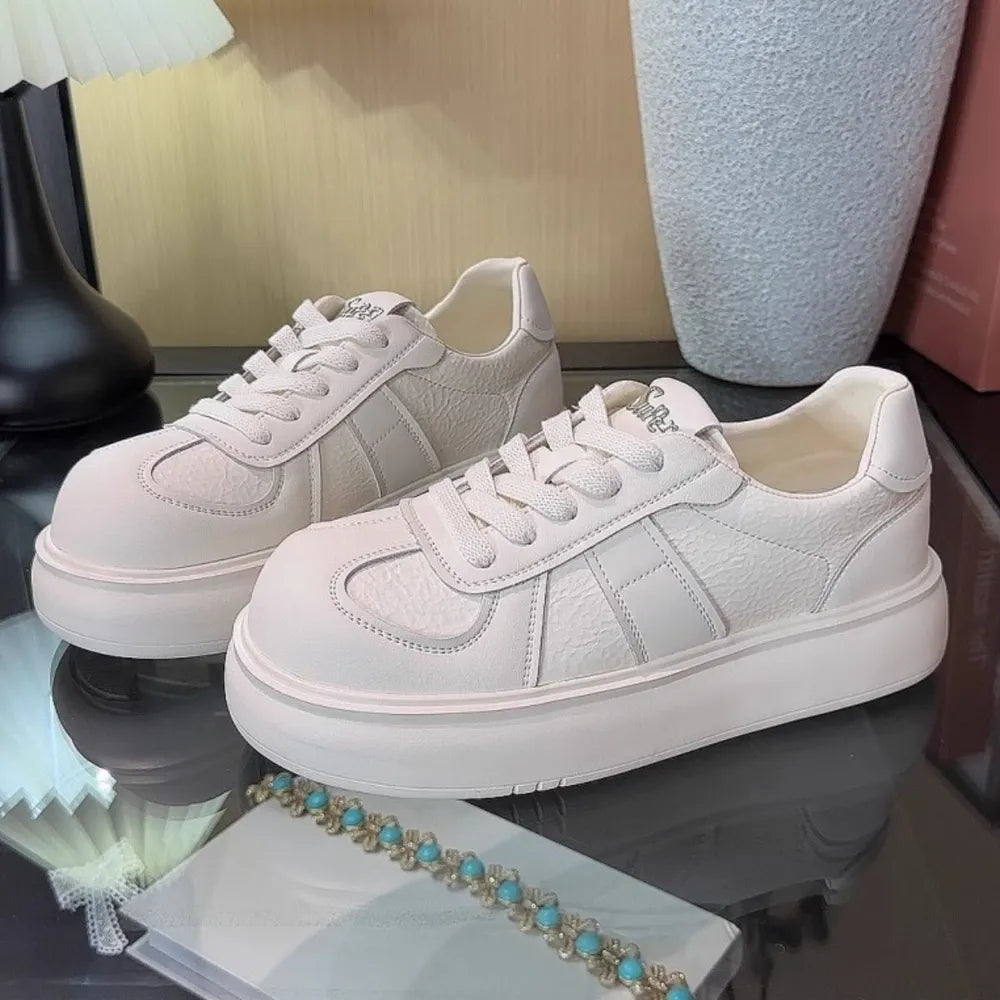 White Round Toe Platform Lace-Up Sneakers for Everyday Style