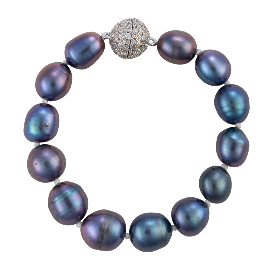 Baroque Freshwater Pearl Bracelet with Crystal Magnetic Clasp - Image 2