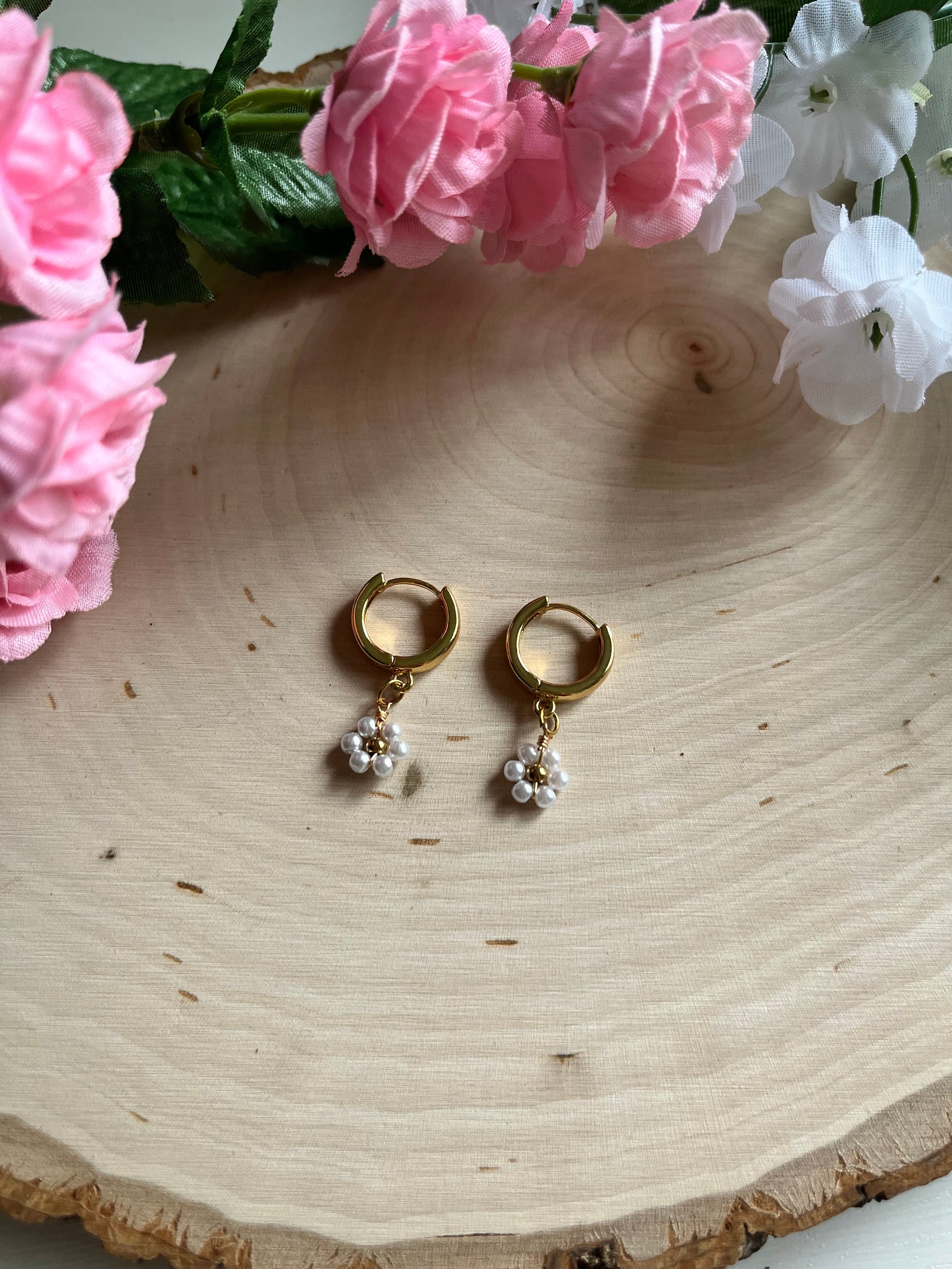 Gold Floral Huggies