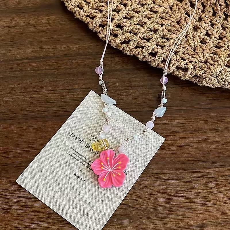 String Of Zhuhai Star Flower Hand-Woven Necklace For Women