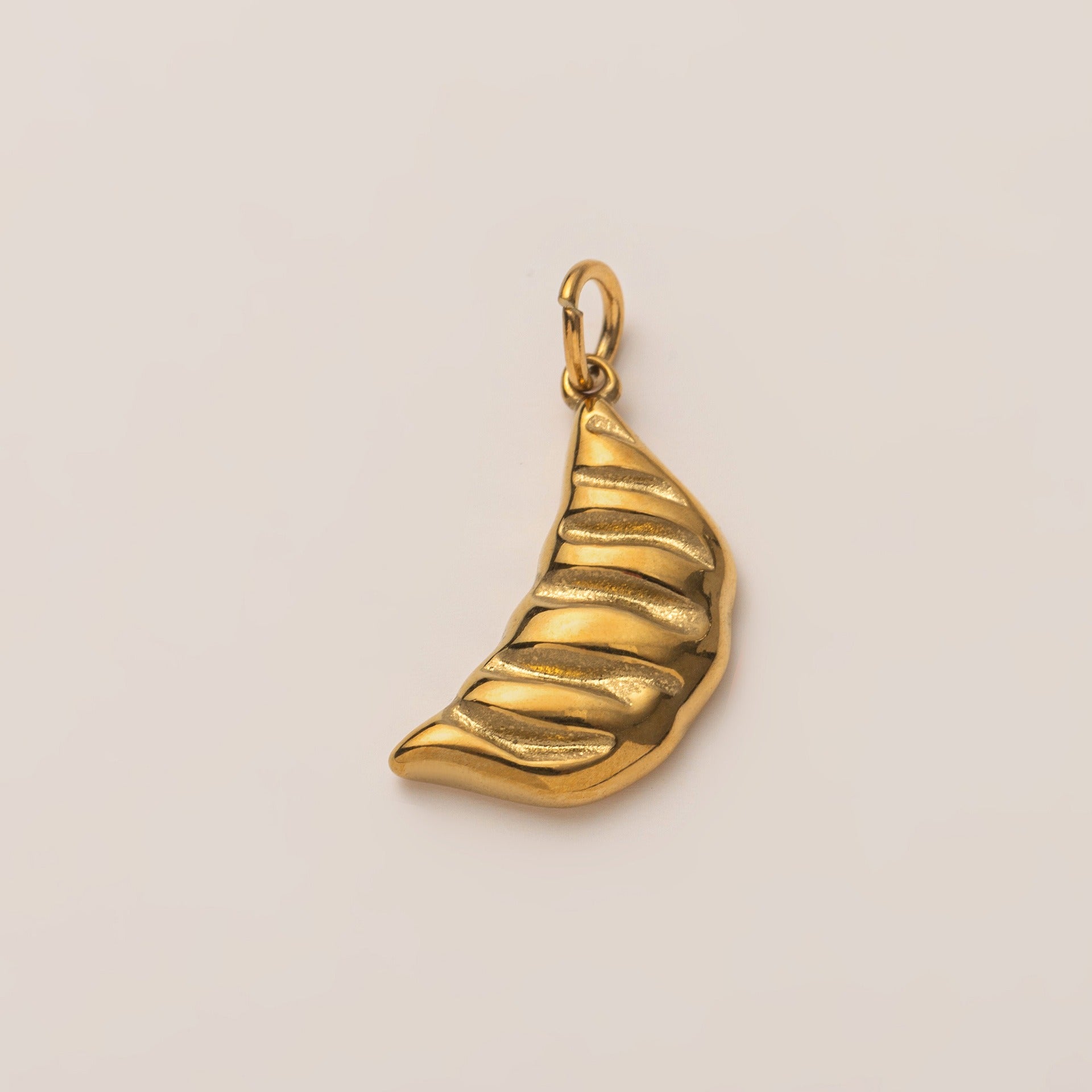 18K Gold Vacuum Plated Small Pendant Necklace