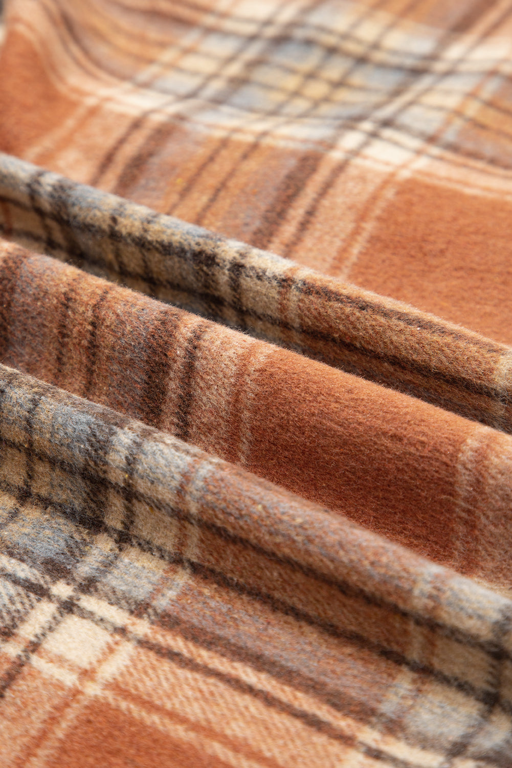 Plus Size Plaid Flap Pocket Button-Up Shacket