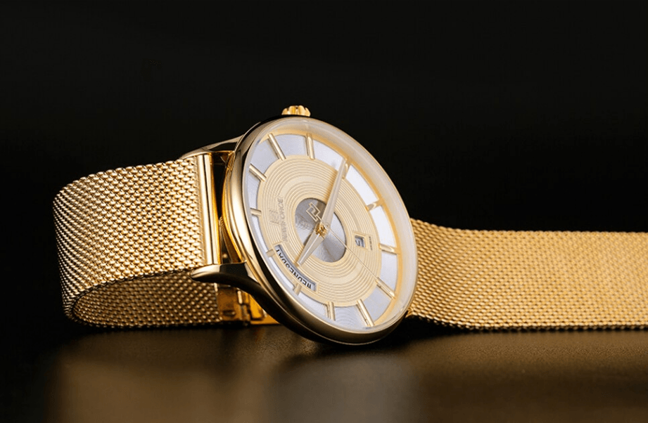 Minimalist Stainless Steel Analog Quartz Watch for Men