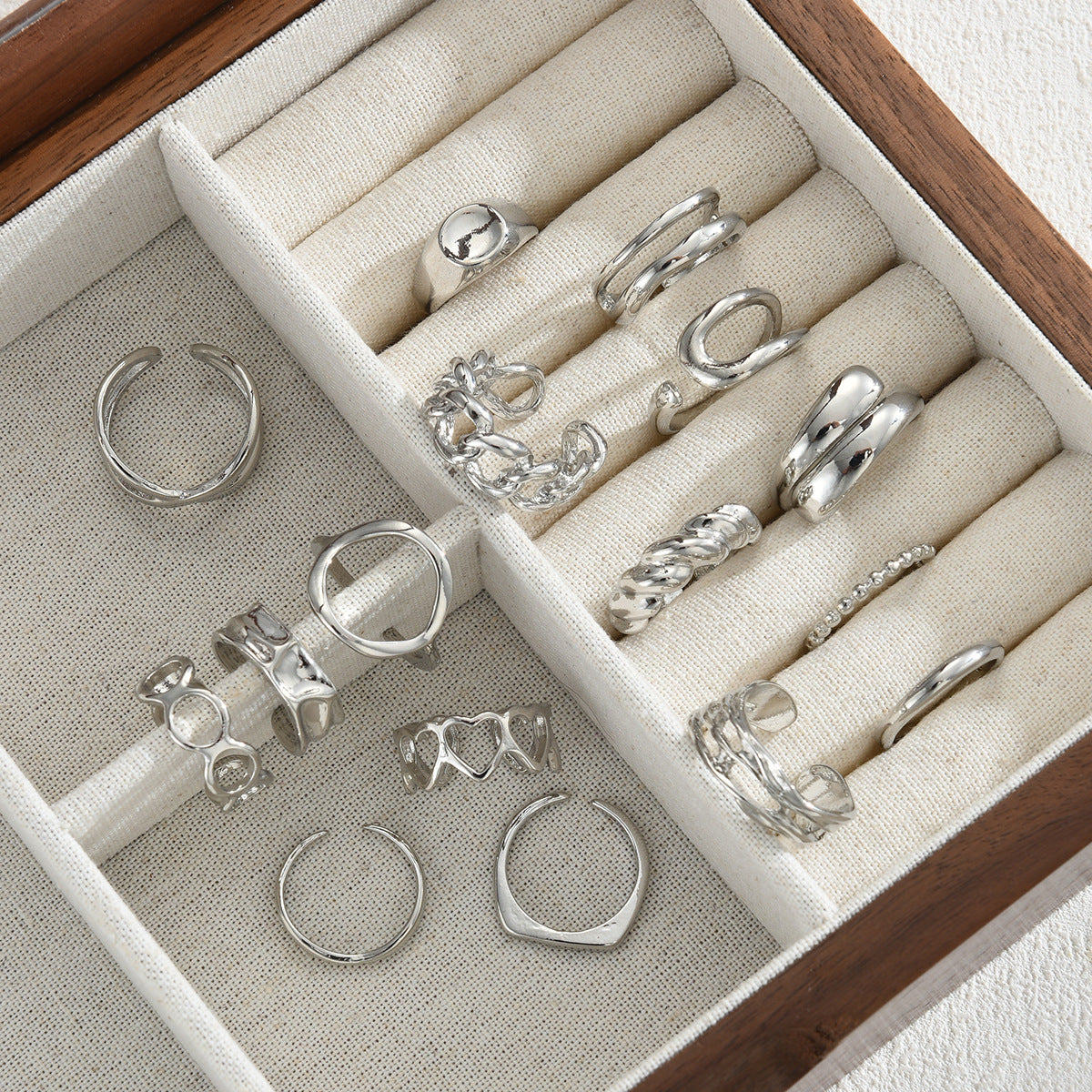 Niche-style Geometric Hollowed-out Heart Open-ring Jewelry